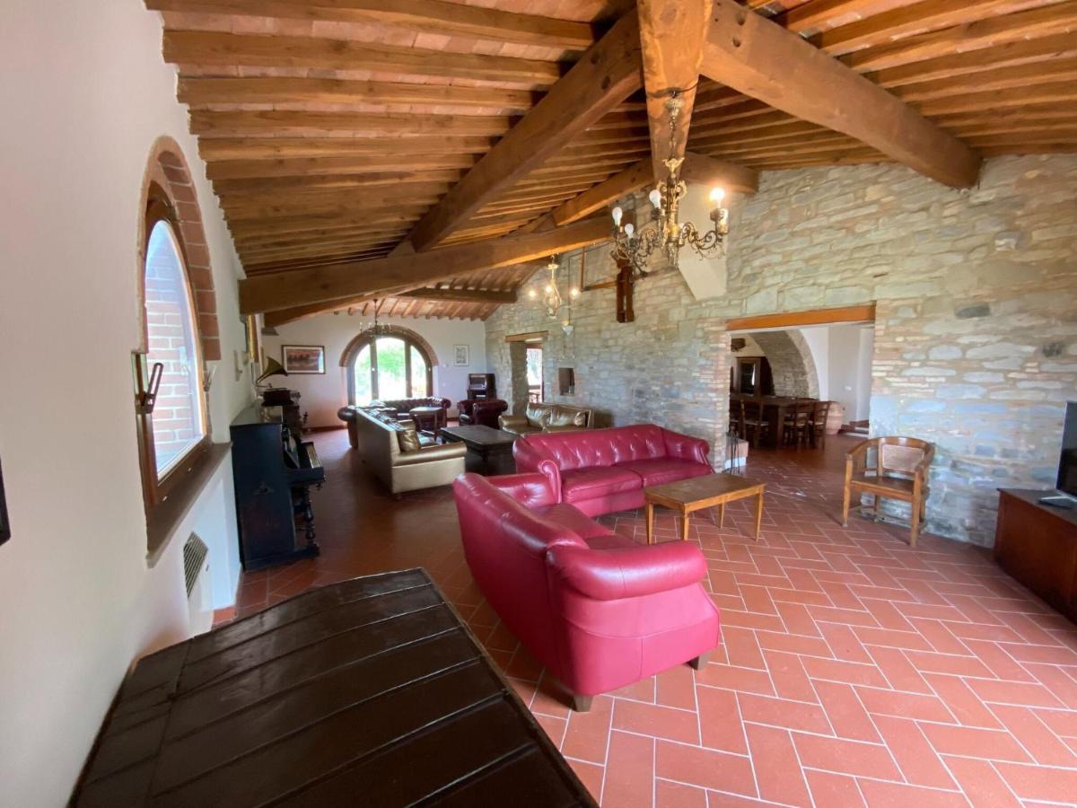 Belvilla By Oyo Podere San Giovanni Ventisei Chianni Exterior photo